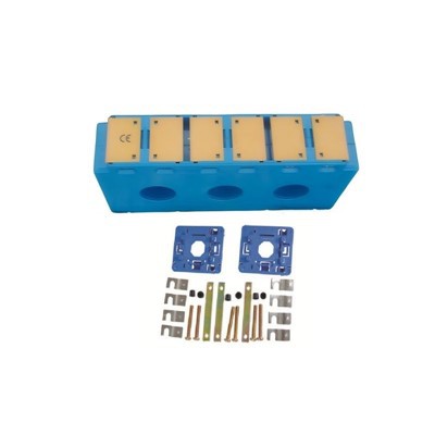 Trasformatore trifase a secco